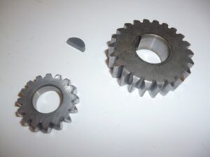 pignon + clavette cr 2001