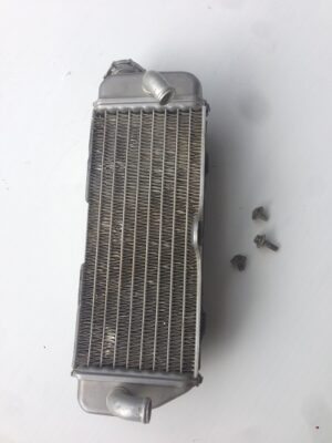 radiateur droit sx 2008