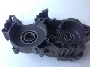 carter moteur droit sx 2003