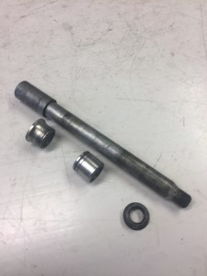 axe de roue yamaha 125,250,450 yz, yzf