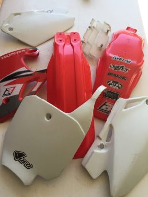 kit plastique complet
