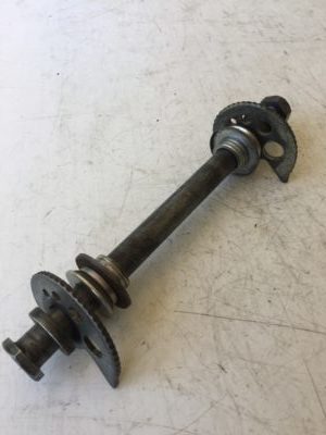 axe de roue arrière 20 mm