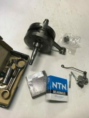 vilebrequin + 2 roulements + tige de valve 300 gas gas
