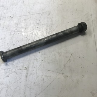 axe de roue arrière en 22 mm , 250 yz - yzf / 450 yzf