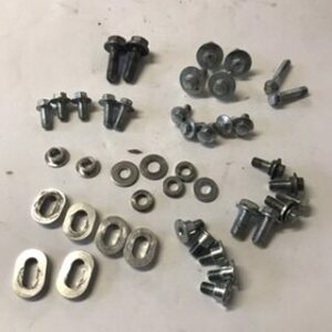 kit visserie pour carénage 250 yzf 2008