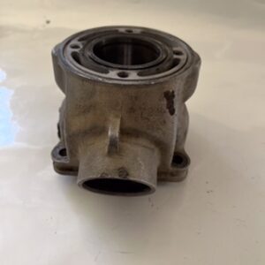 cylindre usagé à refaire traiter  Yamaha 85 yz – Image 3