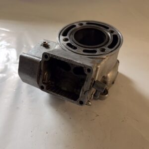 cylindre usagé à refaire traiter Suzuki 85 RM – Image 4