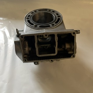 cylindre usagé à refaire traiter Suzuki 250 rm 1998