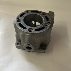 cylindre usagé à refaire traiter  Honda 125 cr 2002 – Image 3