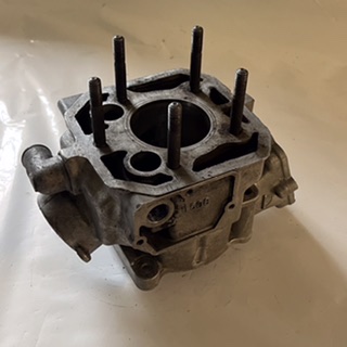 cylindre usagé à refaire traiter Kawasaki 125 KX 1986