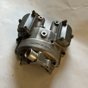 couvre culasse avec culbuteur 400 exc 2002/2004