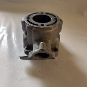 cylindre usagé à refaire traiter Honda 80 cr – Image 2