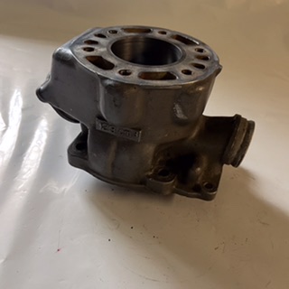 cylindre usagé à refaire traiter Suzuki 125 rm 1984