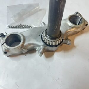 T de fourche inférieur 125 rm 1982/1983 – Image 2