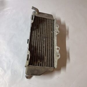 radiateur gauche 450 wrf 2003 – Image 2