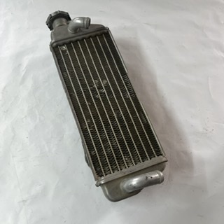 radiateur gauche 125 exc 2004