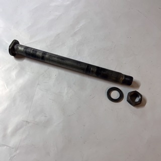 axe de roue arrière 450 wrf 2003