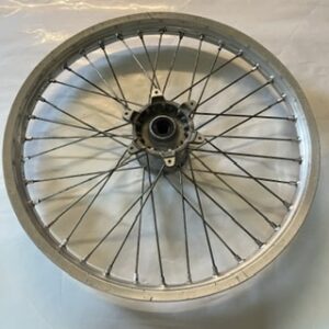 jante avant 21 pouces axe 20 mm 450 wrf