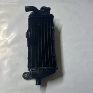 radiateur droit 200 kdx 1997