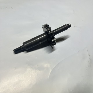 axe de pompe à eau 200 kdx 1997