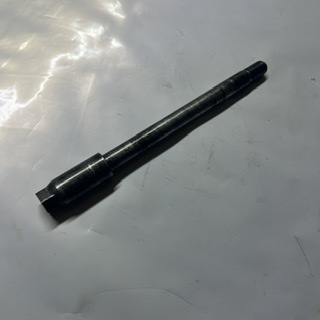 axe de roue avant 15 mm 200 kdx 1997