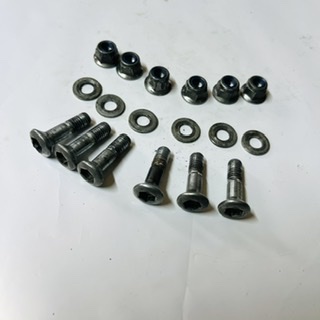 vis pour couronne 125 gas gas