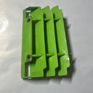 grille de radiateur 200 kdx 1997