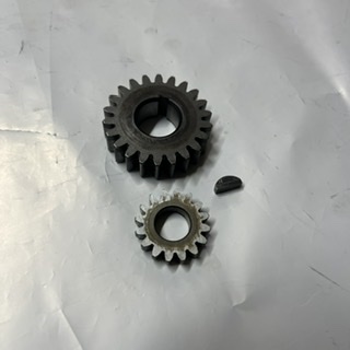 pignon sur vilebrequin 125 wre 1999