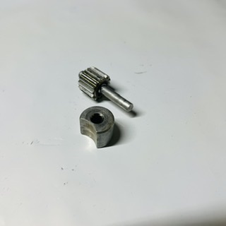 crémaillère pour valve échappement