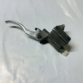 maître cylindre de frein avant 125 rm 1993