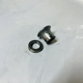 entretoise de roue arrière 250 wr 1996